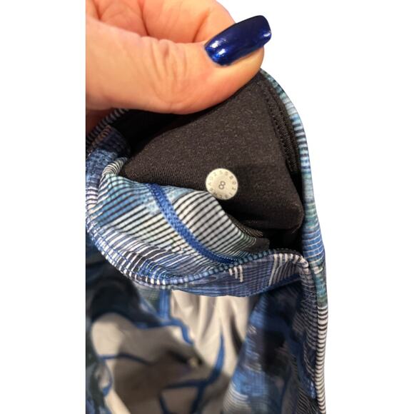 Lululemon On Pace Crop *21" Sun Dazed Multi Blue Size 8 EUC - Picture 9 of 9